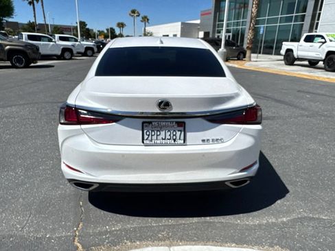 Used 2025 Lexus ES 350 w/ Premium Package FWD image 6