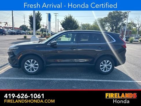 Used 2025 Honda CR-V LX image 1