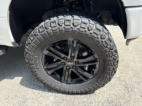 Used 2018 Ford F150 XL w/ Equipment Group 101A Mid AWD/4WD image 12