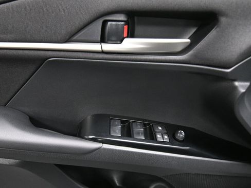 Certified 2025 Toyota Camry LE image 10