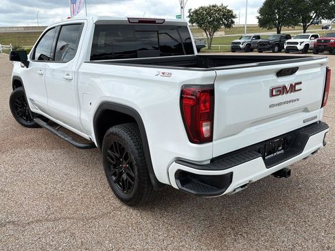 Used 2025 GMC Sierra 1500 Elevation w/ Preferred Package AWD/4WD image 5