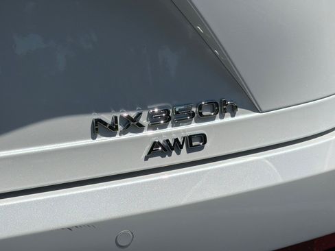 Certified 2025 Lexus NX 350h AWD w/ Accessory Package (2T) image 38