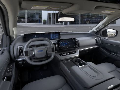 New 2026 Ford Expedition Max Active image 9