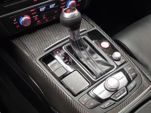 Used 2018 Audi RS 7 Performance w/ Driver Assistance Package image 44