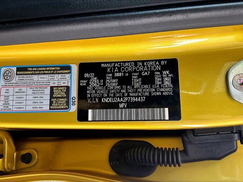 Used 2023 Kia Seltos S w/ Navigation Package FWD image 33