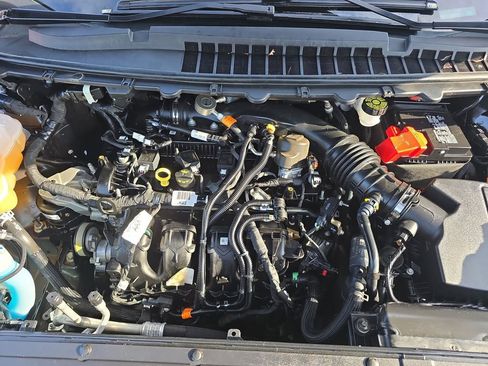 Used 2024 Ford Edge SEL image 31