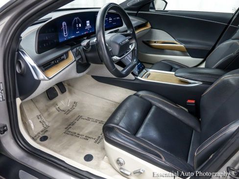 Used 2023 Lucid Air Touring image 13