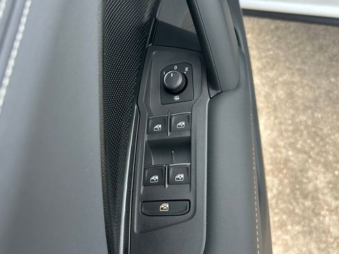 New 2026 Volkswagen Tiguan SE R-Line image 20