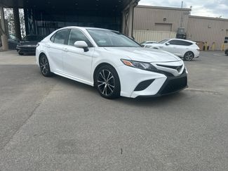 Used 2019 Toyota Camry SE w/ Convenience Package video 1