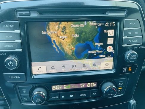 Used 2020 Nissan Maxima Platinum w/ Sport Mat Group image 16