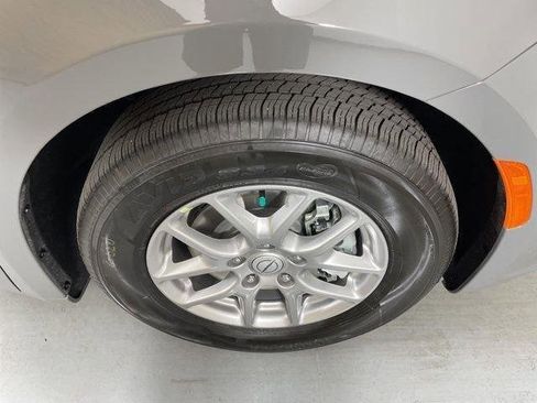 New 2025 Chrysler Pacifica Select image 11