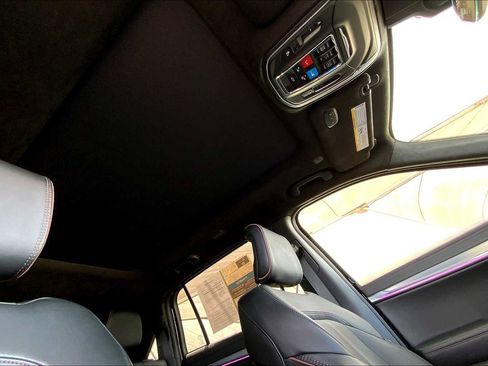 Used 2024 Jeep Wagoneer Launch Edition image 25