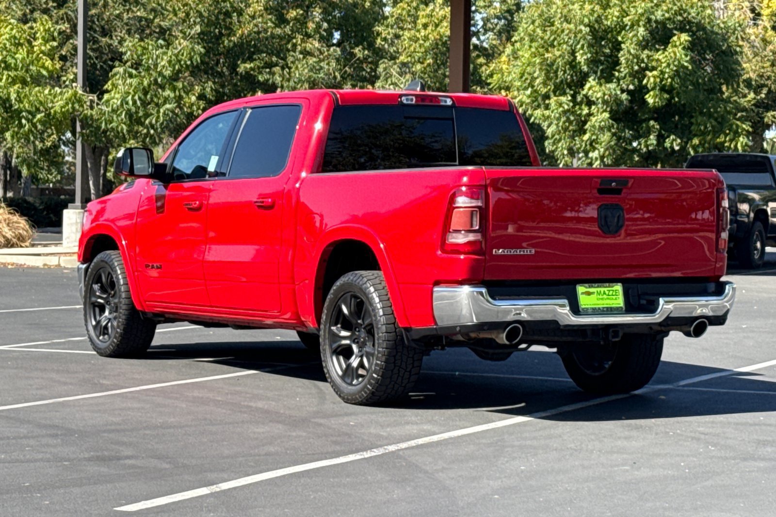 Used 2019 RAM 1500 Laramie RWD image 3