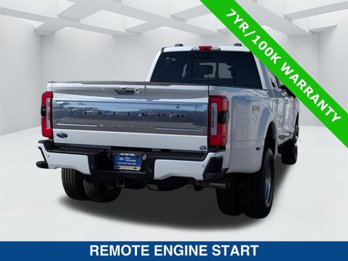 Certified 2023 Ford F350 Platinum w/ FX4 Off-Road Package image 4