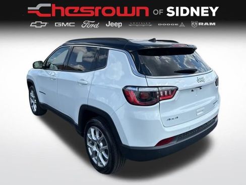 Used 2025 Jeep Compass Limited AWD/4WD image 7