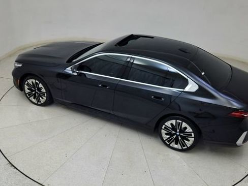 Used 2026 BMW 530i image 82