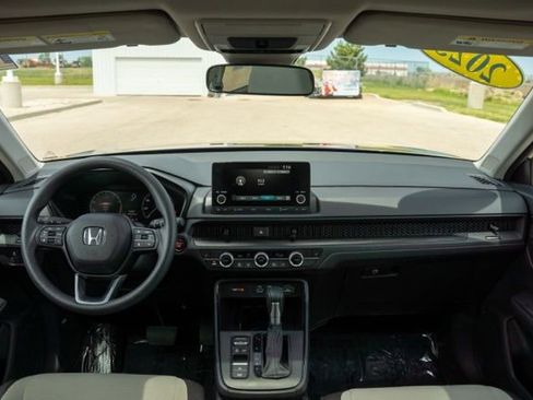 Used 2025 Honda CR-V EX image 14