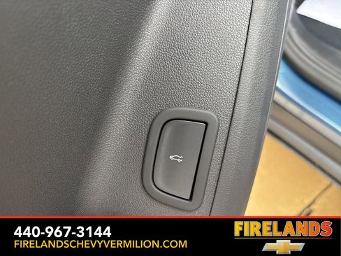 New 2026 Chevrolet Traverse LT w/ Driver Confidence Package image 11