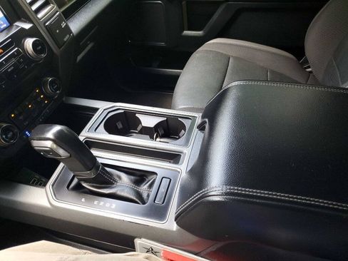 Used 2019 Ford F150 Raptor w/ Equipment Group 802A Luxury AWD/4WD image 22