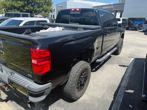Used 2019 Chevrolet Silverado 2500 LTZ w/ Duramax Plus Package AWD/4WD image 3