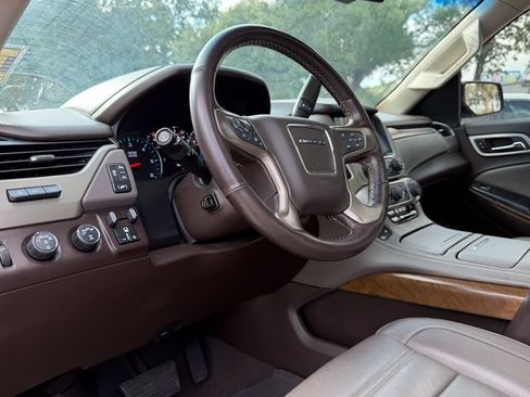 Used 2019 GMC Yukon Denali w/ Open Road Package AWD/4WD image 9