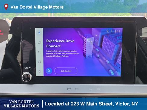Used 2024 Toyota Prius XLE FWD image 19