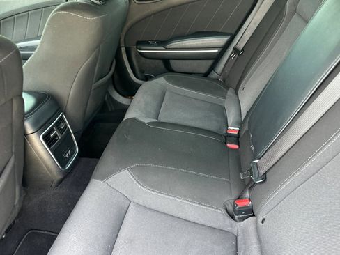 Used 2022 Dodge Charger SXT RWD image 26