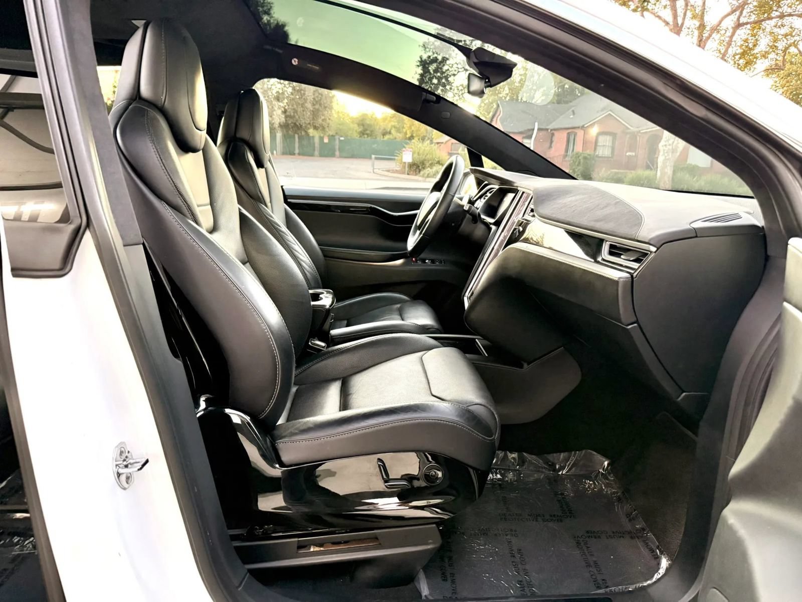 Used 2016 Tesla Model X 75D AWD/4WD image 8