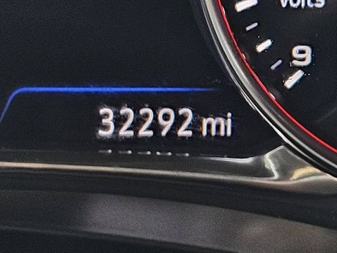 Used 2023 Chevrolet Traverse Premier w/ LPO, Floor Liner Package FWD image 30