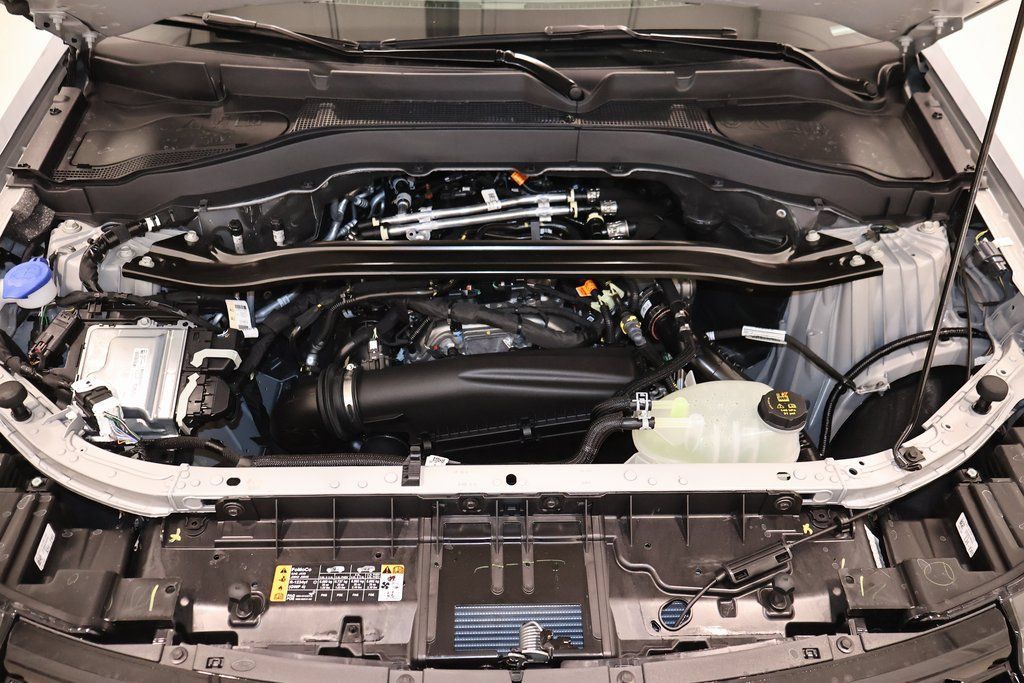 New 2026 Ford Explorer ST-Line w/ ST-Line Street Pack AWD/4WD image 40