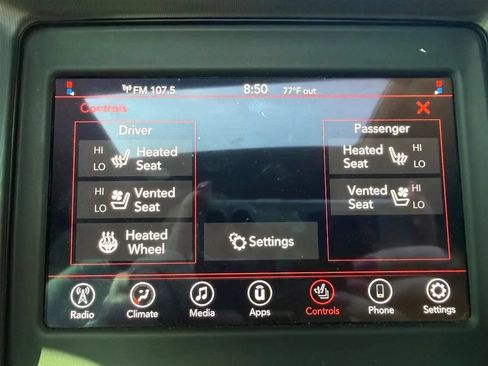 Used 2020 Dodge Charger SXT w/ Leather Interior Group RWD image 14