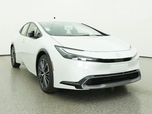 New 2026 Toyota Prius XLE FWD image 30