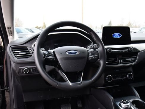 Used 2022 Ford Escape SEL AWD/4WD image 12