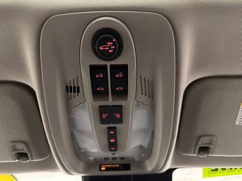 Used 2013 GMC Terrain SLT image 13