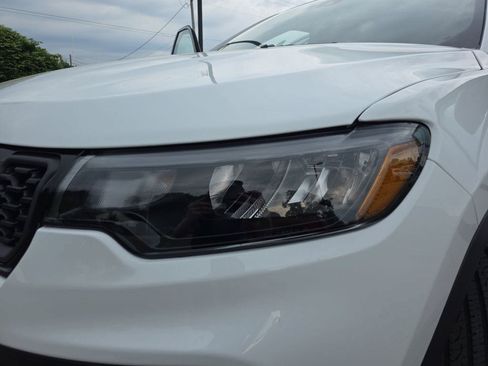 New 2026 Jeep Compass Latitude AWD/4WD image 30