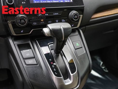 Used 2018 Honda CR-V Touring image 13