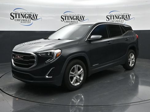 Used 2019 GMC Terrain SLE FWD image 3