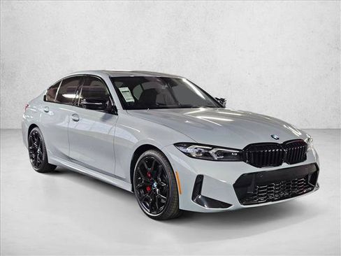 Used 2026 BMW 330i Sedan w/ M Sport Package RWD image 6