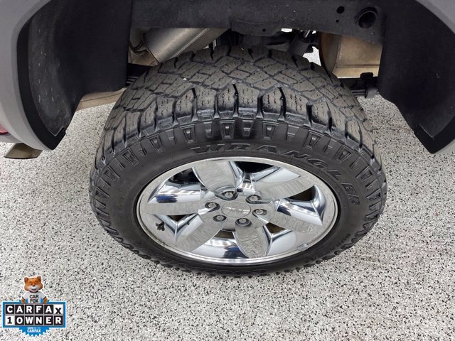Used 2025 GMC Canyon AT4 AWD/4WD image 8