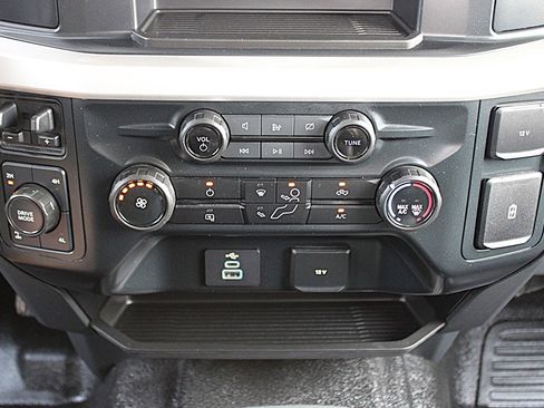 Used 2023 Ford F250 XL w/ FX4 Off-Road Package image 22