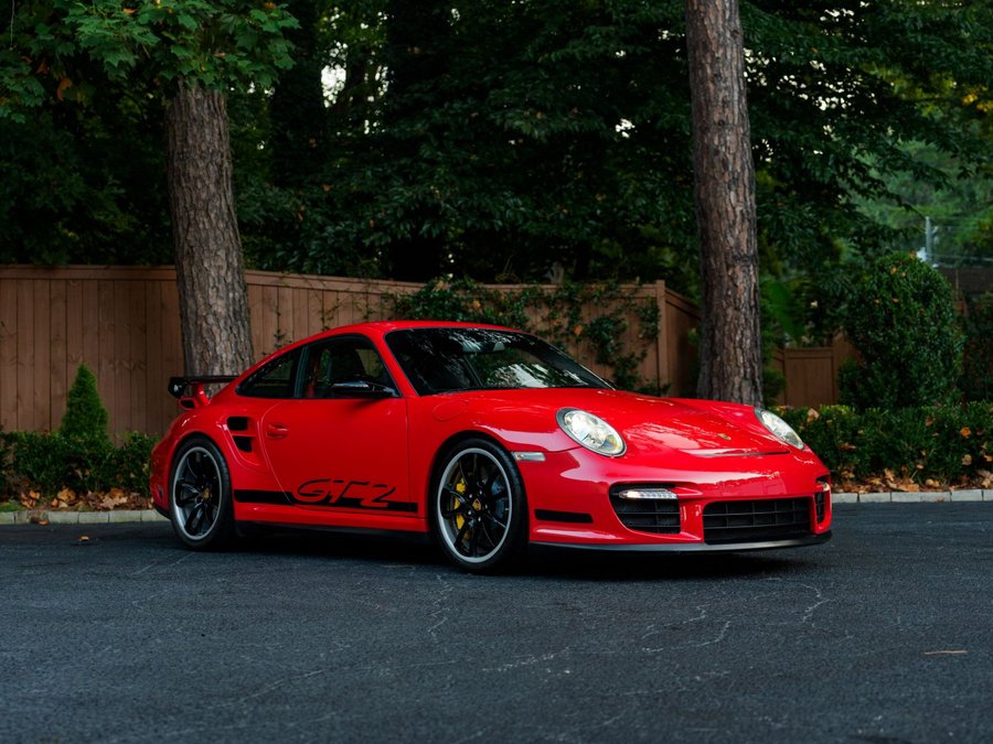 Used 2008 Porsche 911 GT2 RWD image 4