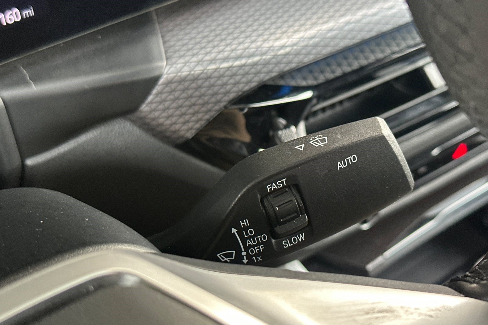 Certified 2025 BMW i4 eDrive40 RWD image 33