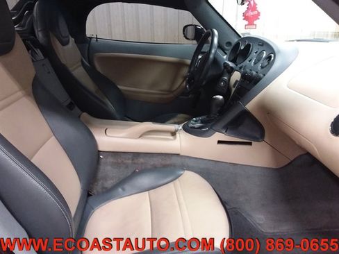 Used 2007 Pontiac Solstice Convertible w/ Premium Package image 12