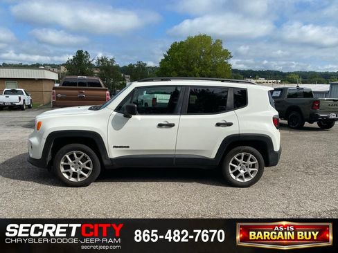 Used 2019 Jeep Renegade Sport w/ Sport Appearance Group AWD/4WD image 8