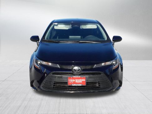 Certified 2023 Toyota Corolla LE image 2