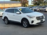 Used 2017 Hyundai Santa Fe SE image 2