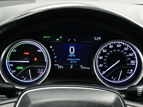 Used 2023 Toyota Camry XLE image 25