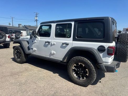 Used 2024 Jeep Wrangler Unlimited Rubicon 4xe AWD/4WD image 8