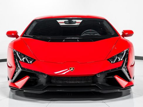 Used 2023 Lamborghini Huracan Tecnica RWD image 8