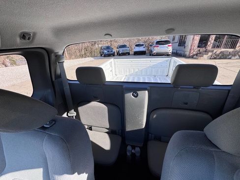 Used 2021 Nissan Frontier S image 26